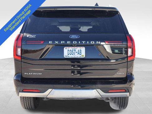 Certified 2025 Ford Expedition Max Platinum image 5