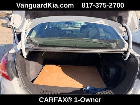 Used 2017 Ford Focus SEL image 27