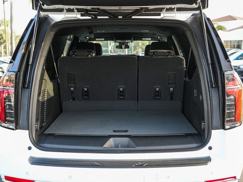 New 2026 Chevrolet Suburban LS w/ Max Trailering Package AWD/4WD image 25