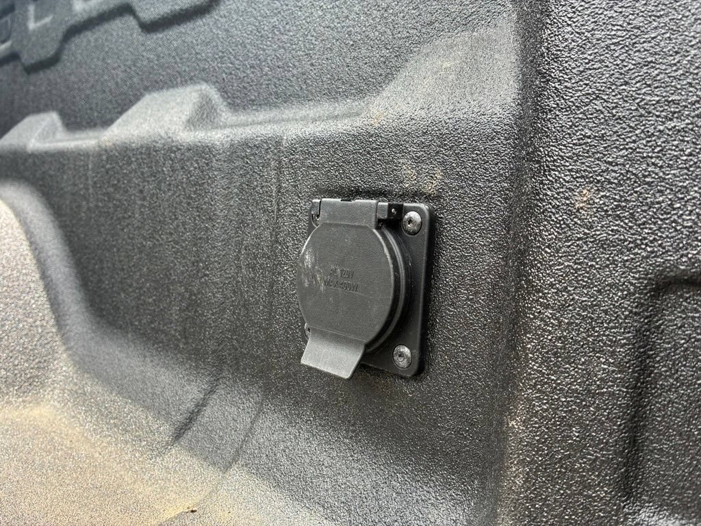 Used 2024 GMC Canyon Elevation w/ Convenience Package AWD/4WD image 12