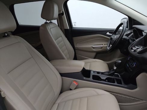 Used 2017 Ford Escape Titanium image 21