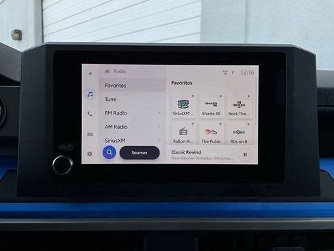 Used 2025 Toyota Tacoma TRD Off-Road image 25