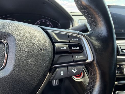 Used 2020 Honda Accord Sport image 32
