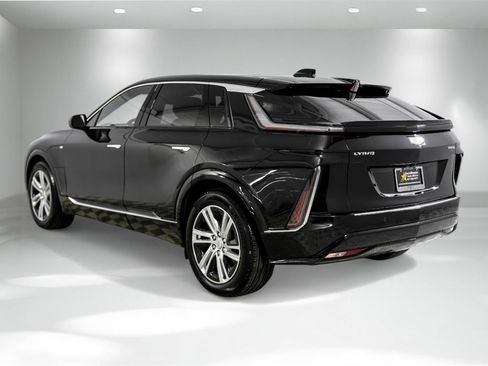 Used 2024 Cadillac Lyriq Tech image 11