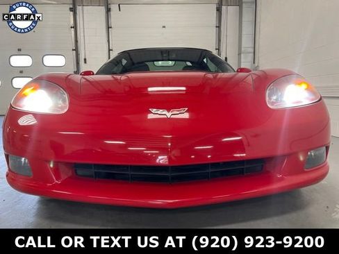 Used 2006 Chevrolet Corvette Convertible w/ Preferred Equipment Group RWD image 2