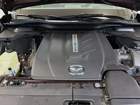 Used 2024 MAZDA CX-90 Plug-In Hybrid w/ Premium Plus AWD/4WD image 32