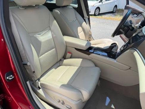 Used 2015 Cadillac XTS Luxury FWD image 34