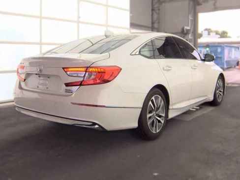 Used 2019 Honda Accord Touring image 3