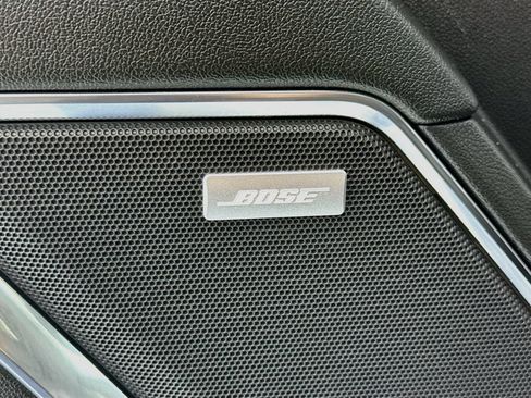 Used 2024 Chevrolet Silverado 1500 LT Trail Boss w/ LT Trail Boss Premium Package AWD/4WD image 19