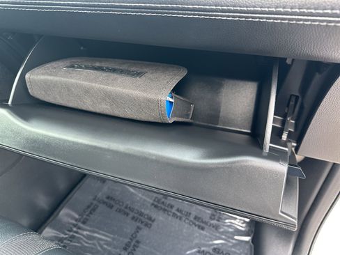 Used 2025 Honda Pilot EX-L image 45