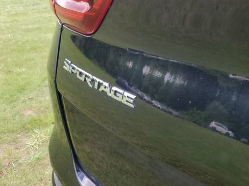 Used 2022 Kia Sportage LX FWD image 23