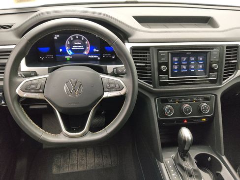 Used 2023 Volkswagen Atlas SE FWD image 22