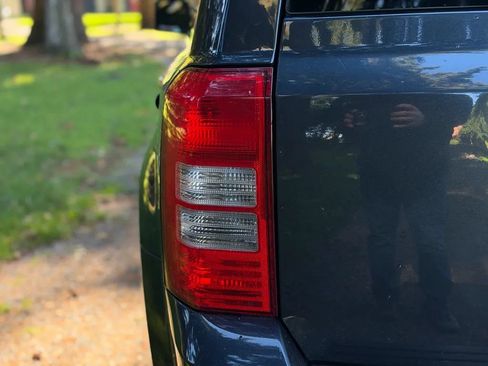 Used 2014 Jeep Patriot Sport w/ Power Value Group image 40