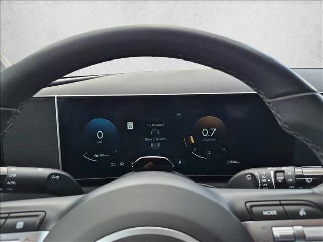 Used 2025 Hyundai Tucson SEL FWD image 11