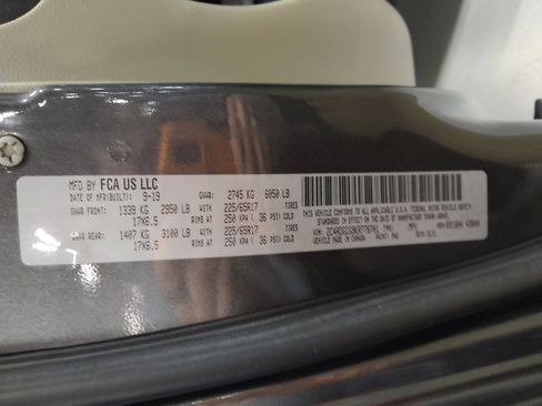 Used 2019 Dodge Grand Caravan SXT image 33