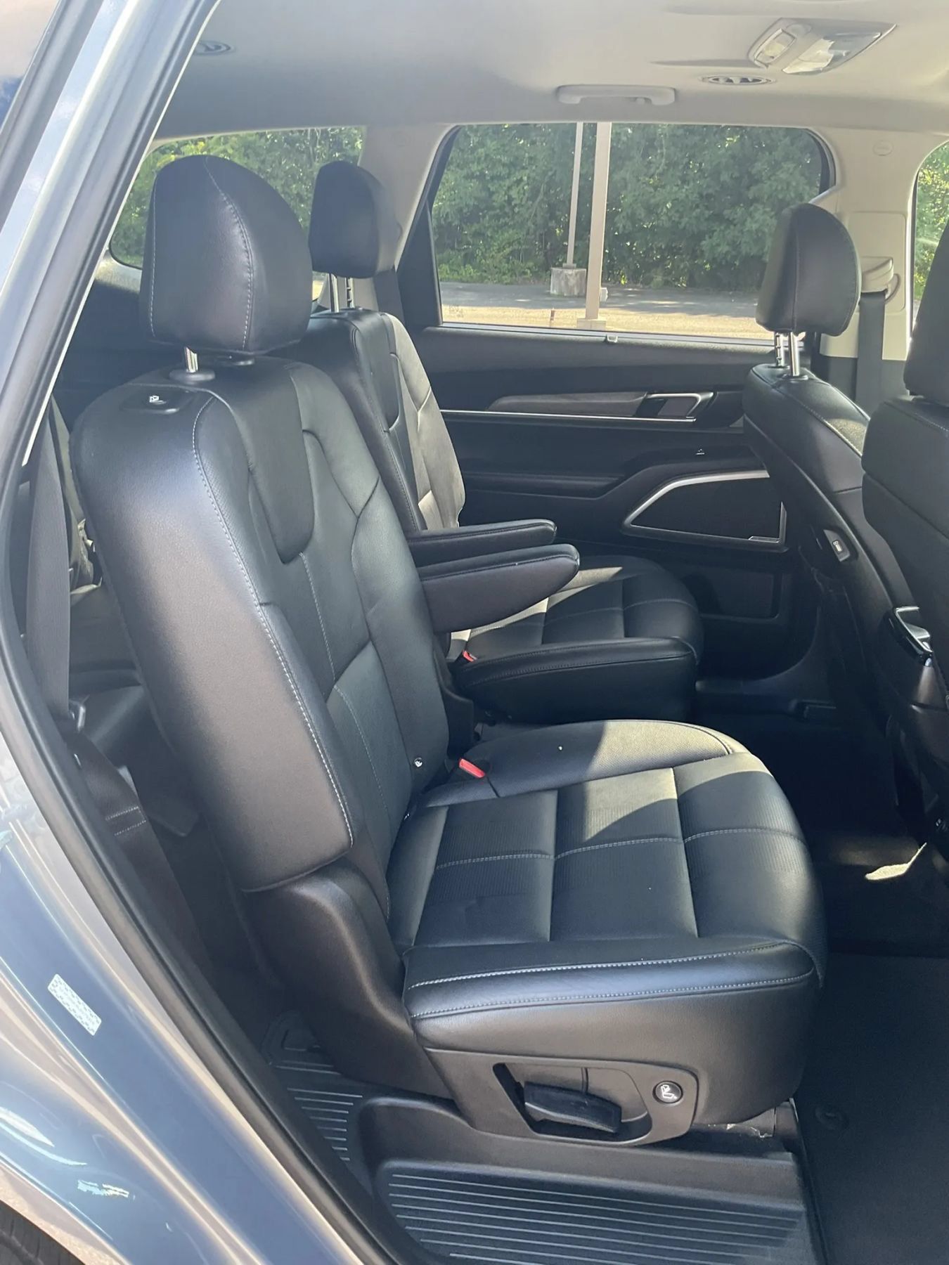 Used 2020 Kia Telluride EX w/ EX Premium Package AWD/4WD image 39