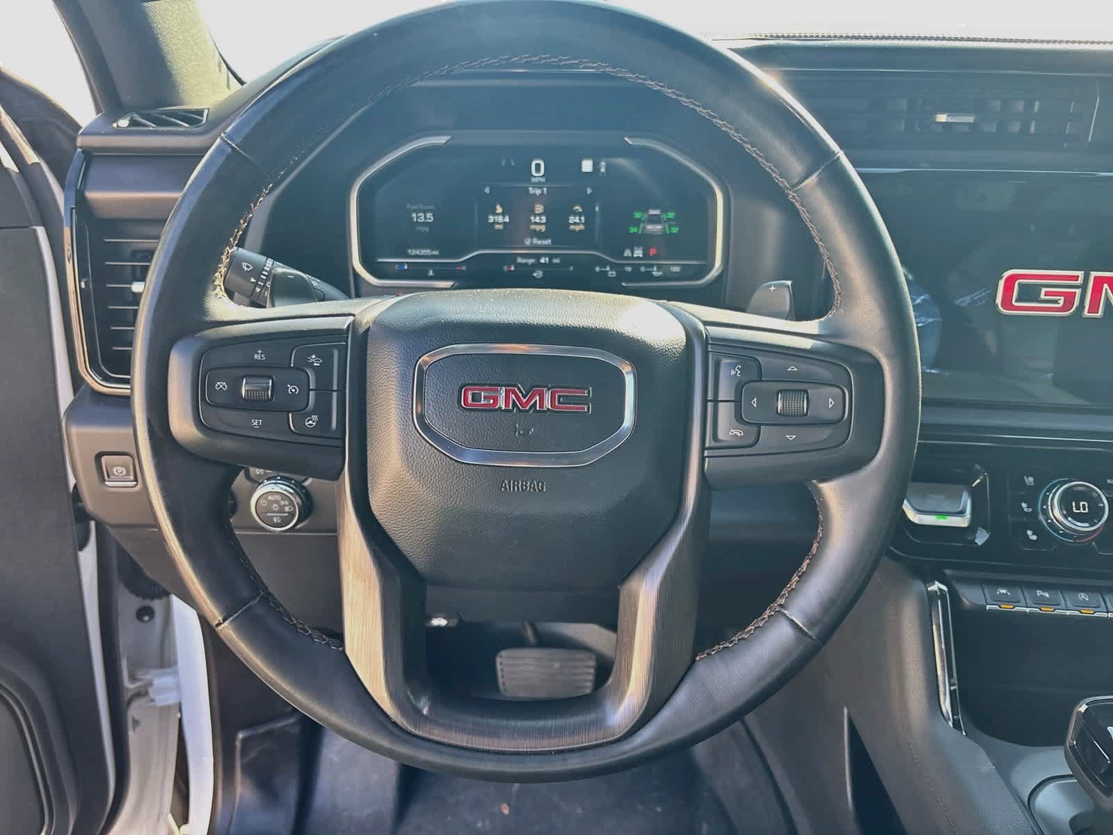 Used 2023 GMC Sierra 1500 AT4 w/ Technology Package AWD/4WD image 11