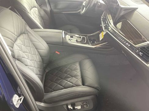 Used 2026 BMW X7 xDrive40i w/ Premium Package image 20