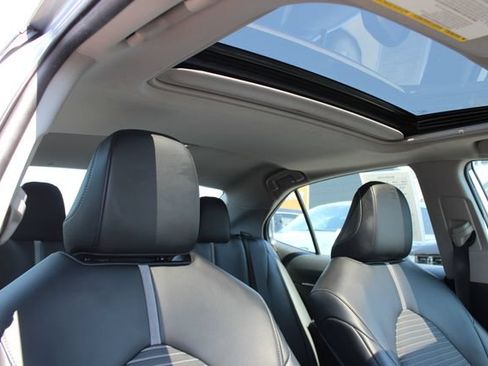 Used 2021 Toyota Camry SE AWD/4WD image 31