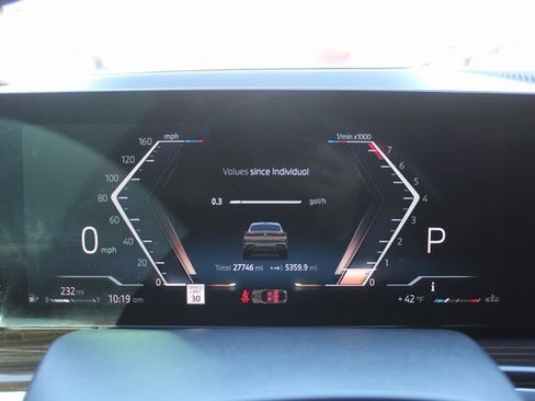 Used 2024 BMW X6 xDrive40i w/ Premium Package image 29