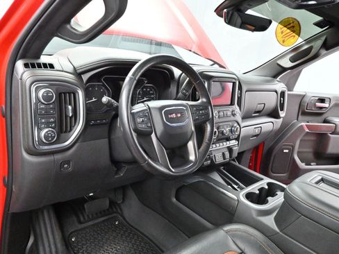 Used 2021 GMC Sierra 1500 AT4 w/ Technology Package AWD/4WD image 16