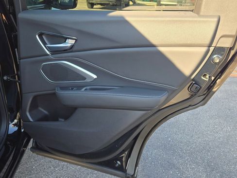 Certified 2025 Acura RDX SH-AWD image 11