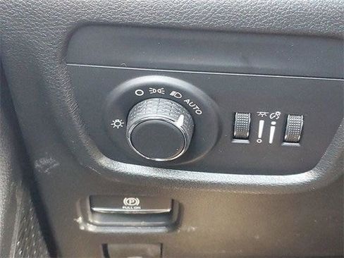New 2026 Jeep Grand Cherokee Altitude AWD/4WD image 20