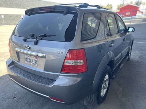 Used 2007 Kia Sorento EX w/ Luxury Pkg RWD image 4