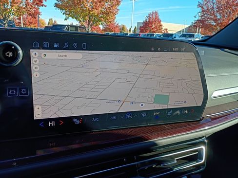 New 2026 Chevrolet Traverse Z71 w/ Enhanced Driving Package image 33