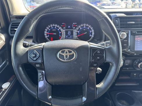 Used 2019 Toyota 4Runner TRD Off-Road Premium image 11