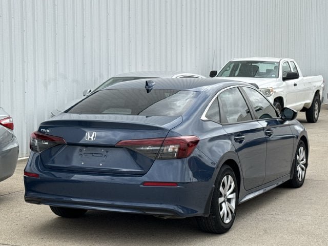 Used 2025 Honda Civic LX image 4