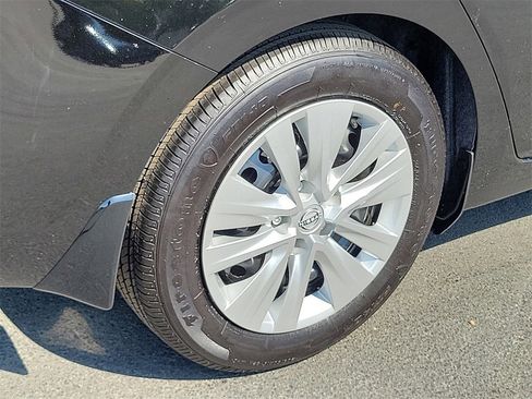 New 2025 Nissan Sentra S image 3