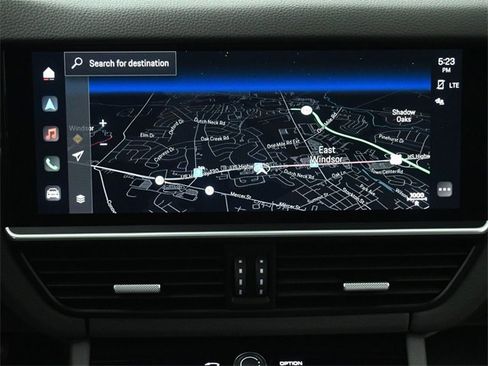 Used 2023 Porsche Cayenne Coupe image 31