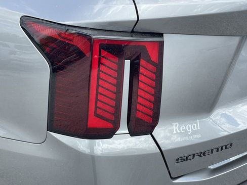 New 2026 Kia Sorento SX Prestige AWD/4WD image 8