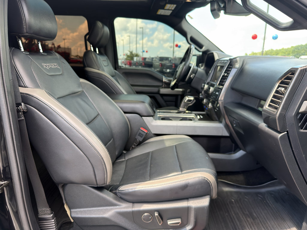 Used 2018 Ford F150 Raptor w/ Equipment Group 802A Luxury AWD/4WD image 23