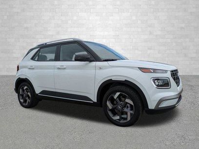 New 2025 Hyundai Venue Limited