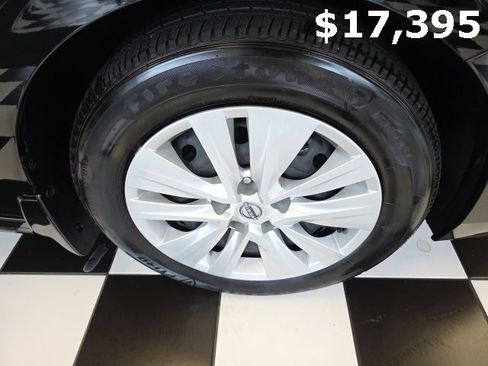 Used 2024 Nissan Sentra S image 30