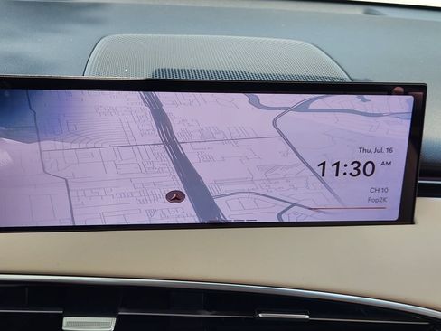New 2026 Genesis GV70 2.5T AWD/4WD image 12