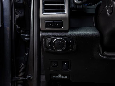 Used 2017 Ford F350 Platinum w/ Platinum Ultimate Package image 22