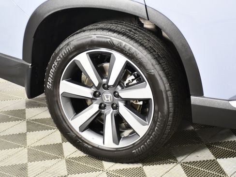 Used 2025 Honda Pilot Touring image 55