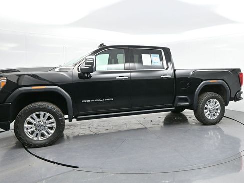 Used 2023 GMC Sierra 3500 Denali w/ Denali Ultimate Package image 4