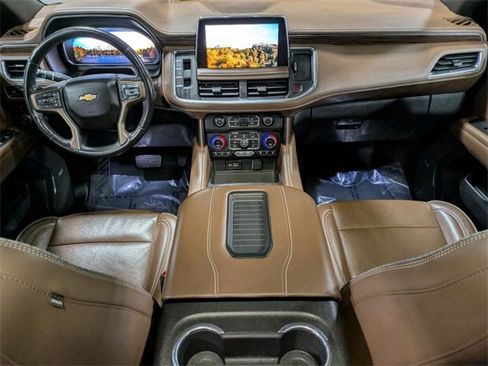 Certified 2022 Chevrolet Suburban High Country image 27