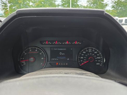 Used 2020 Ford F150 XLT w/ Equipment Group 302A Luxury AWD/4WD image 16