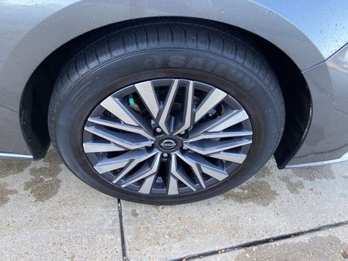 Used 2023 Nissan Altima 2.5 SV image 31