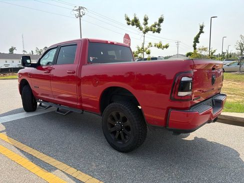 Used 2023 RAM 2500 Big Horn w/ Night Edition AWD/4WD image 5