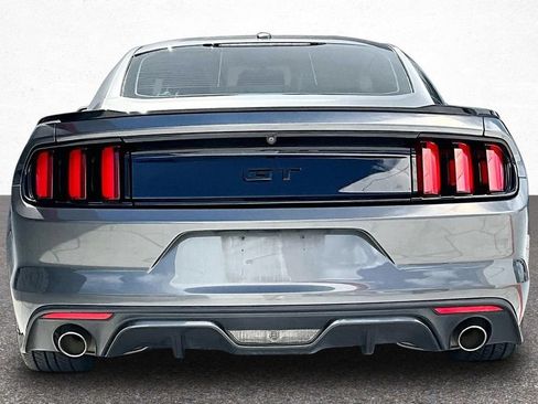 Used 2017 Ford Mustang GT Premium w/ Black Accent Package RWD image 6