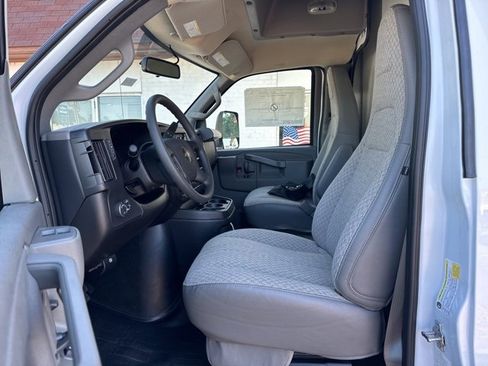 New 2024 Chevrolet Express 3500 w/ Power Convenience Package image 20
