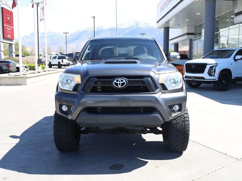 Used 2015 Toyota Tacoma 4x4 Double Cab image 9