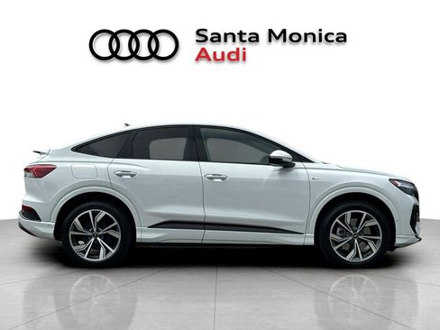 Used 2023 Audi Q4 e-tron Premium Plus w/ Premium Plus AWD/4WD image 8