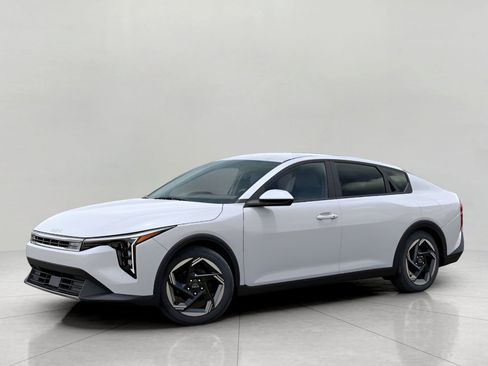 New 2025 Kia K4 EX image 3